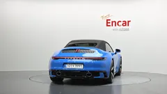 2023 Porsche 911 Carrera 4S Cabriolet — фото 4