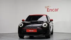 2022 Mini Clubman JCW, чёрный — фото 3