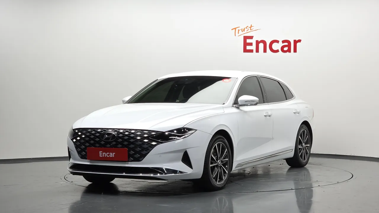 2023 Hyundai Grandeur 3.0 LPi Rent Car