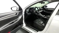 2023 Hyundai Grandeur 3.0 LPi Rent Car — фото 10