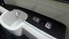 2023 Kia Sorento HEV 1.6 4WD — фото 19