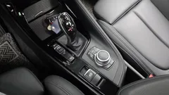 2022 BMW X2 (F39) xDrive20i Advantage, белый — фото 9