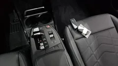 2023 BMW 2-Series 218d Advantage, светло-серебристый — фото 9