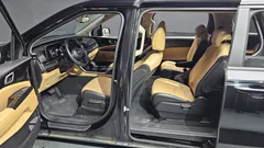 2023 Kia Carnival Diesel 9-Seater Prestige — фото 10