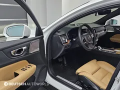 2023 Volvo V60 B5 Ultimate AWD — фото 15