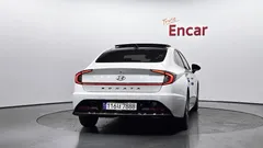 2022 Hyundai Sonata 2.0, белый — фото 4