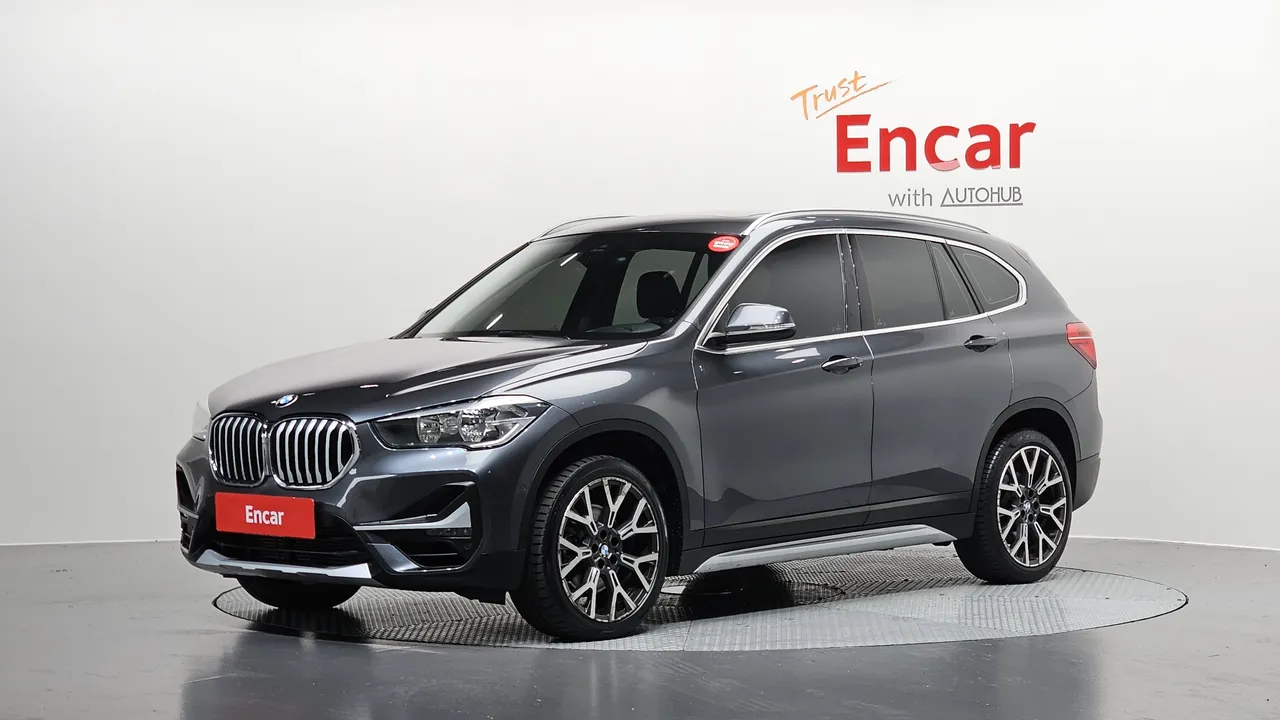 2022 BMW X1 xDrive 20i xLine