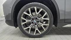 2022 BMW X1 xDrive 20i xLine — фото 5