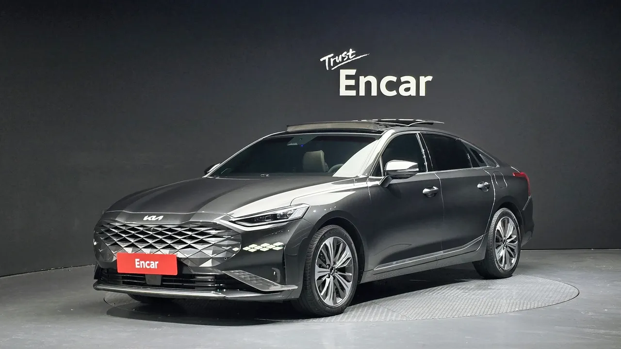 2022 Kia K8 Signature