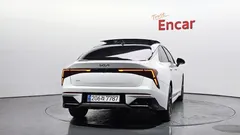 2024 Kia K5 2.0 LPi, белый — фото 4