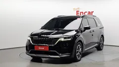 2022 Kia Carnival Diesel 9-Seater Noblesse — фото 1