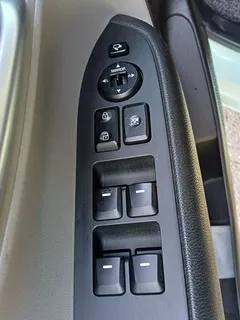 2022 Kia Ray Van — фото 10