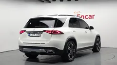 2022 Mercedes-Benz GLE-Class GLE350e 4MATIC, белый — фото 2