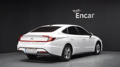 2022 Hyundai Sonata 2.0 LPG(rental car), белый — фото 2