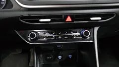 2022 Hyundai Sonata 2.0 LPG(rental car), белый — фото 17