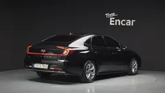 2022 Hyundai Sonata 2.0, чёрный — фото 2
