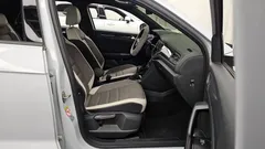 2021 Volkswagen T-Roc 2.0 TDI Prestige, светло-серебристый — фото 11