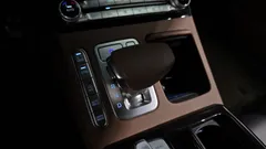 2021 Genesis G90 3.8 AWD, чёрный — фото 19