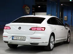2022 Volkswagen Arteon 2.0 TDI Prestige — фото 4