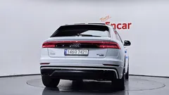 2023 Audi Q8 50 TDI Quattro Premium, белый — фото 4