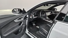 2023 Audi Q8 50 TDI Quattro Premium, белый — фото 10
