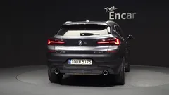 2021 BMW X2 (F39) xDrive20i Advantage, серый — фото 4