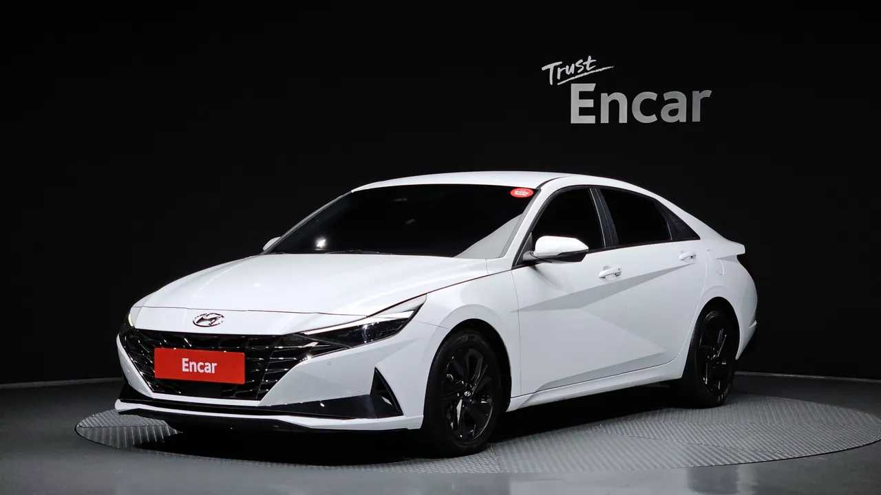 2023 Hyundai AVANTE Modern