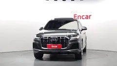 2022 Audi Q7 45 TDI Quattro Premium, серый — фото 3