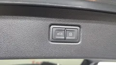 2022 Audi Q7 45 TDI Quattro Premium, серый — фото 16