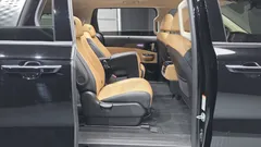 2023 Kia Carnival Diesel 11-Seater Signature — фото 12