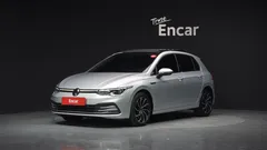 2022 Volkswagen Golf 2.0 TDI Prestige, серебристый — фото 1