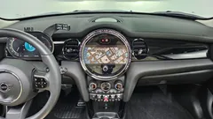 2022 Mini Cooper 5-Door Classic Plus — фото 17