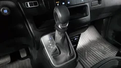 2022 Hyundai Staria Cargo 5-Seater — фото 9
