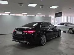 2023 Mercedes-Benz C-Class C300 4MATIC AMG Line — фото 2