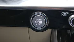 2023 Kia Carnival Gasoline 7-Seater Hi-Limousine — фото 13