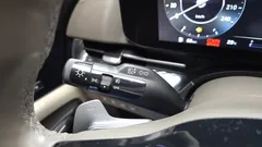 2023 Kia Carnival Gasoline 7-Seater Hi-Limousine — фото 16