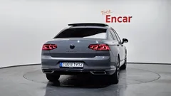 2022 Volkswagen Passat 2.0 TDI Prestige — фото 4