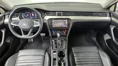 2022 Volkswagen Passat 2.0 TDI Prestige — фото 7