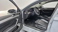 2022 Volkswagen Passat 2.0 TDI Prestige — фото 10