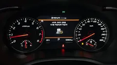 2023 Kia Stinger 2.5 Masters, белый — фото 8