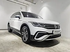 2023 Volkswagen Tiguan 2.0 TSI Prestige, белый — фото 12