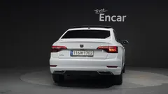 2021 Volkswagen Jetta 1.4 TSI Prestige, белый — фото 4