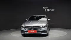 2022 Mercedes-Benz E-Class E350 4MATIC Avantgarde — фото 3