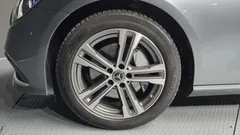 2022 Mercedes-Benz E-Class E350 4MATIC Avantgarde — фото 5