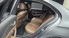 2022 Mercedes-Benz E-Class E350 4MATIC Avantgarde — фото 12