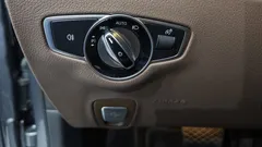 2022 Mercedes-Benz E-Class E350 4MATIC Avantgarde — фото 14
