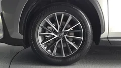 2024 Lexus NX Premium, серо-серебристый — фото 5