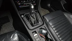 2021 Volkswagen Passat 2.0 TDI 4Motion Prestige, серый — фото 9