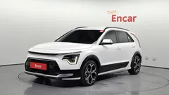 2022 Kia Niro Signature — фото 1