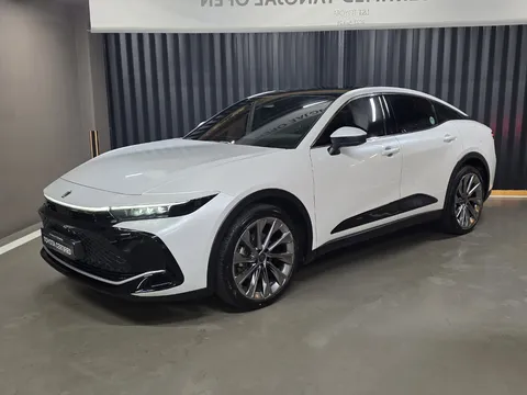 2023 Toyota Crown 2.5 4WD Hybrid